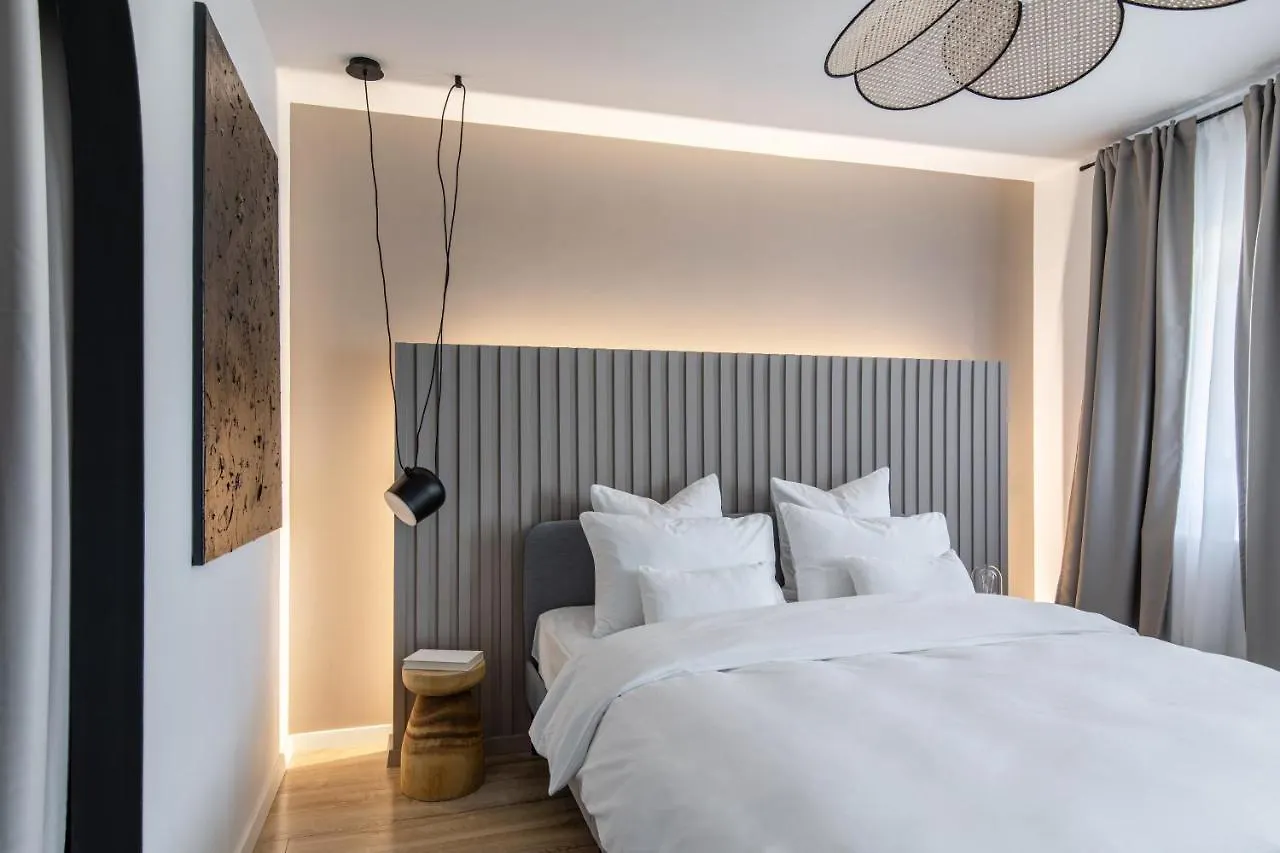 Downtown Story By Urbanesq Apartman Bukarest Románia